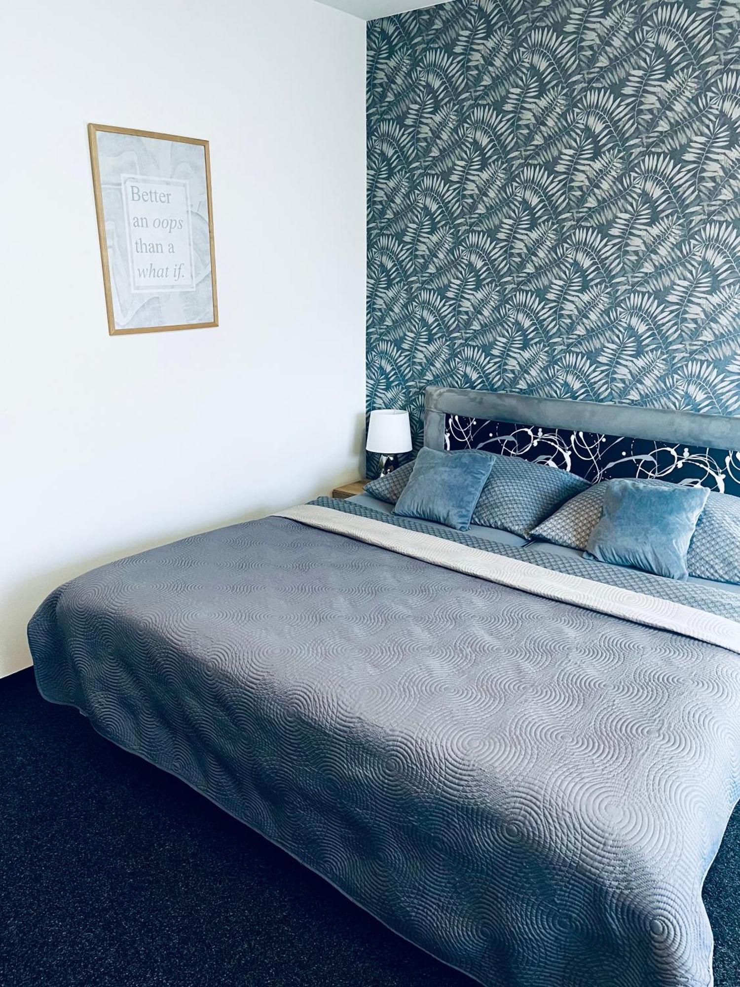 Apartmany Na Zahradni Břeclav Kültér fotó